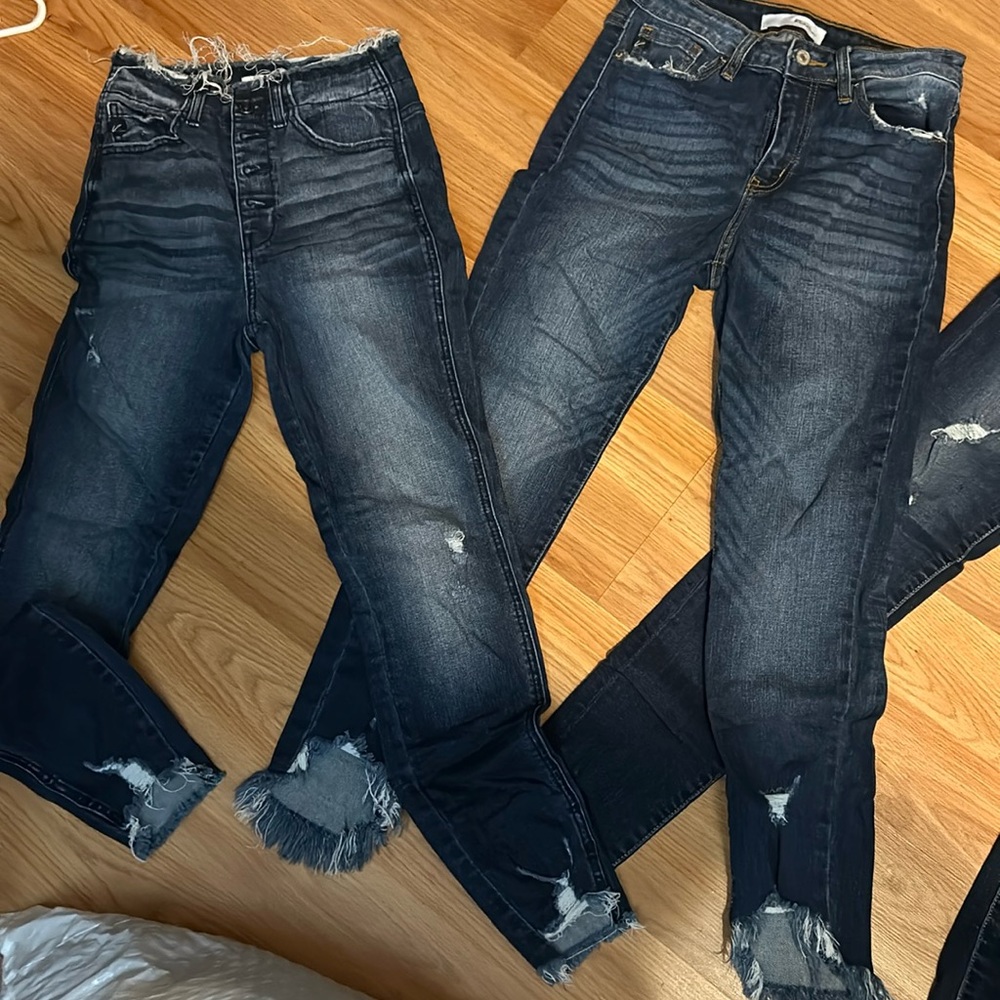 5 pair of KanCan jeans.